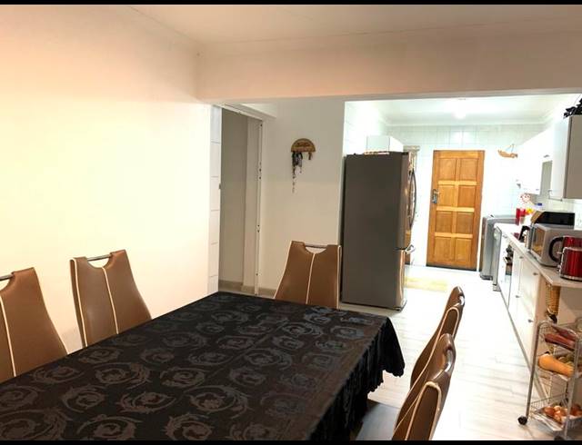 3 BEDROOM TOWNHOUSE FOR SALE IN CELTISDAL
